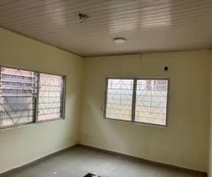 Cool single room no agent fee